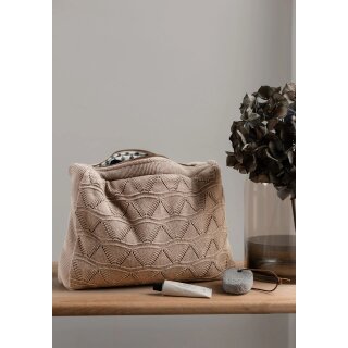 Knitted Toilet Bag large