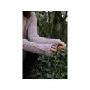 "Field Notes: 20 Textured Knits for Everyday Beauty  - by Olga Putano"