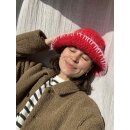 HOLLY HAT