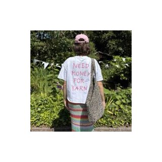 T-Shirts "NEED MONEY FOR YARN" von Les Filles Du Coeur