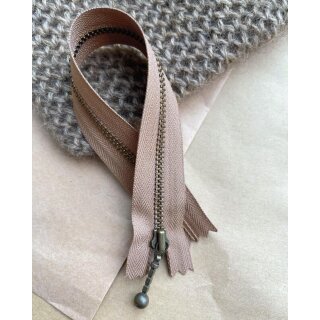 Reißverschluss 23 cm Hazelnut